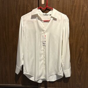 NWT - Uniqlo satin white long sleeve